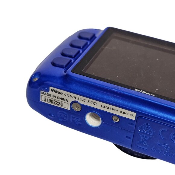 Nikon COOLPIX S32 13.2MP Digital Camera Blue Waterproof Box Battery Charger Card - Picture 14 of 16